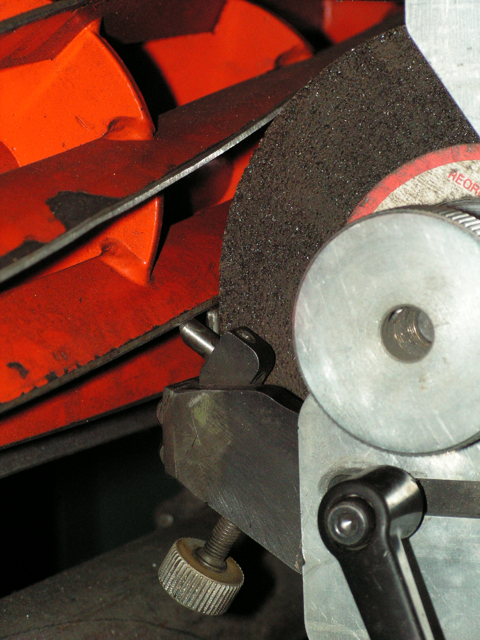 Gebruikte Foley Accu-Sharp 605 snijcilinder slijpmachine - Afbeelding 5